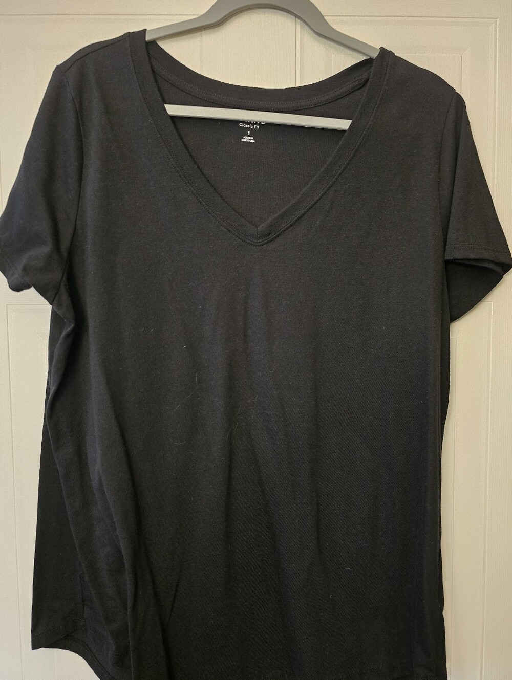 torrid Black V-Neck Short Sleeve Tee
